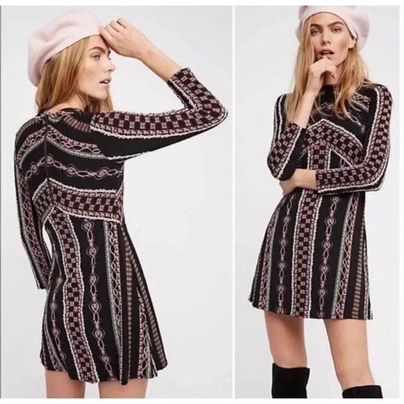 Free People EUC Stella Long Mock Neck Mini Boho Geo Print Dress Black Size S - Picture 1 of 8